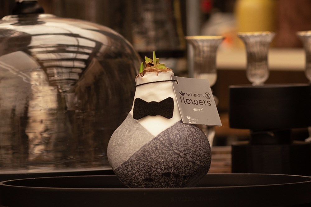 No Water Flowers® - Giletz Bowtie, In cilInder